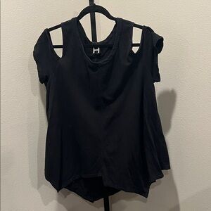 H by Bordeaux Black Cut-Out Sleeve Top